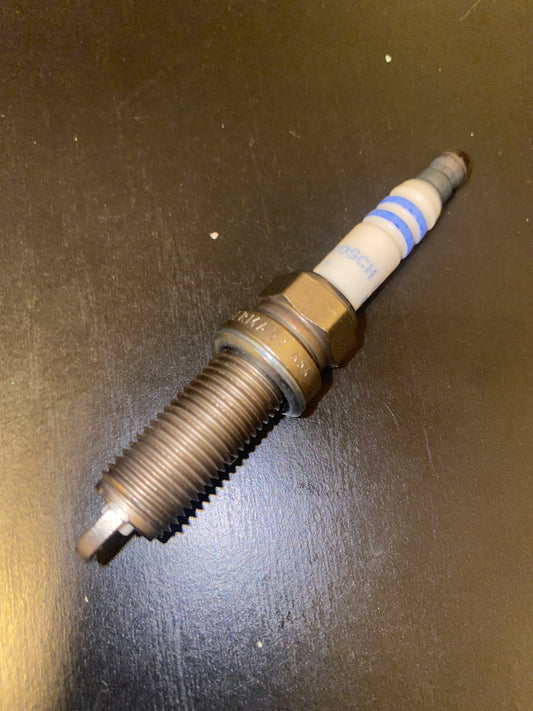 Bosch 9620 Spark Plug