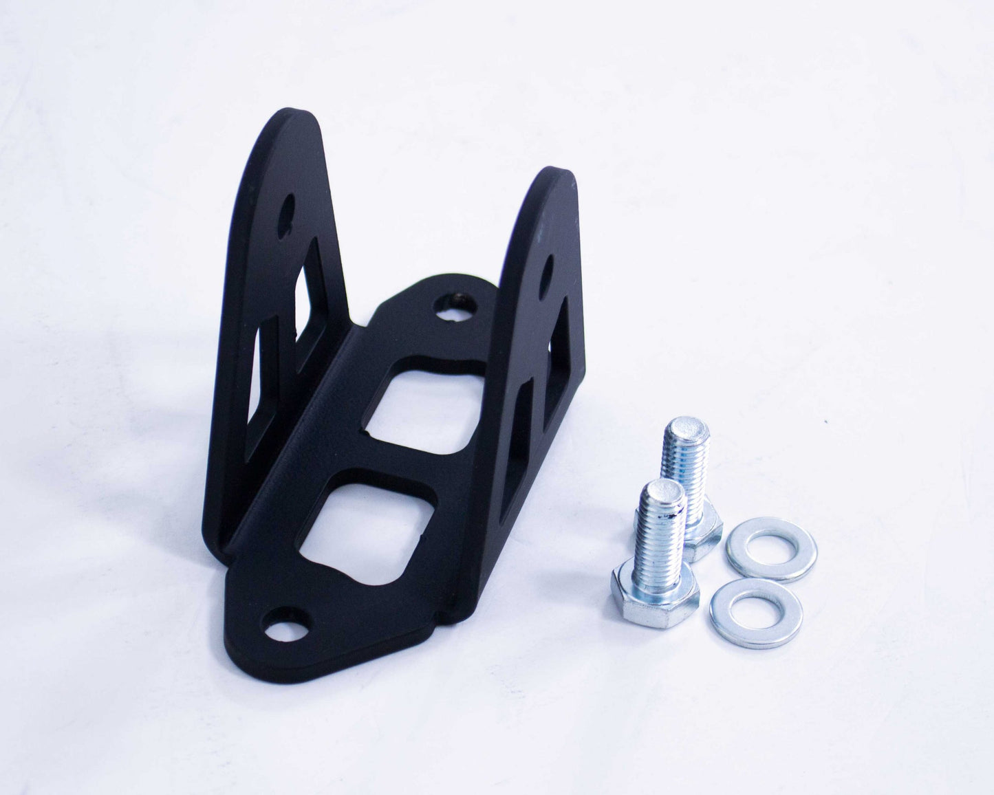 CD009 Transmission Mount Bracket